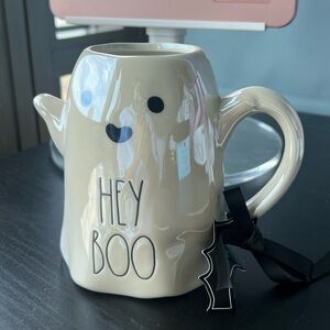 Rae Dunn Hey Boo Halloween ghost iridescent mug